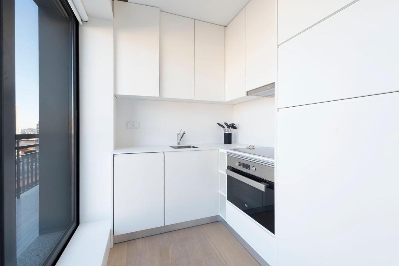 Lovelystay - Trindade Cozy Apartment Porto